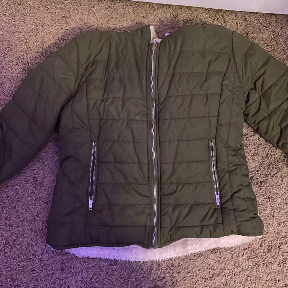 Hooded Olive green puffer jacket